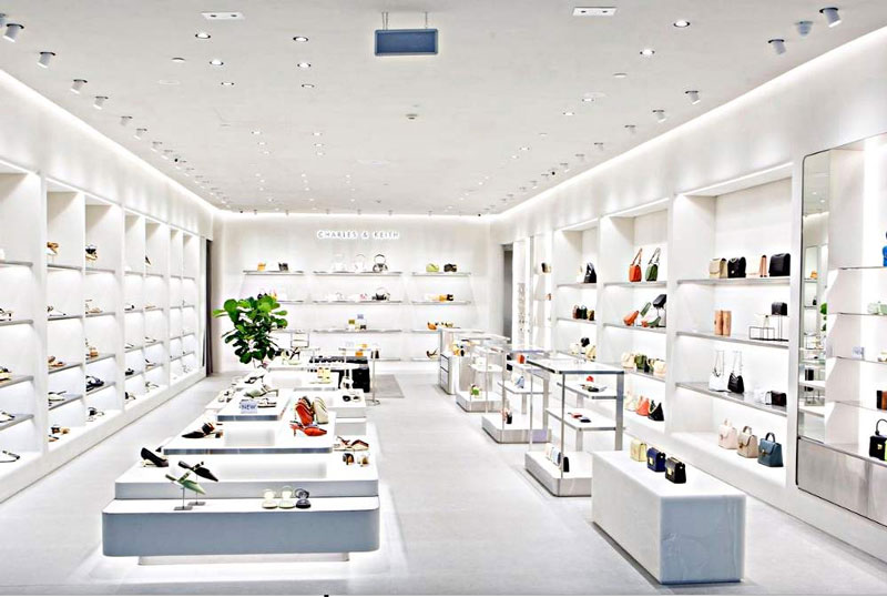 Thiết kế quầy kệ trưng bày sản phẩm tại showroom